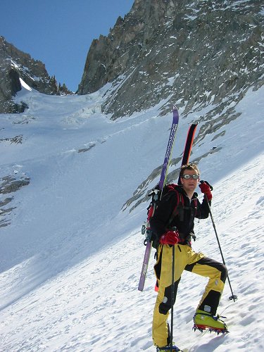 #2 sous le col : Vers 3000, avant les séracs. sous le col : Vers 3000, avant les séracs.