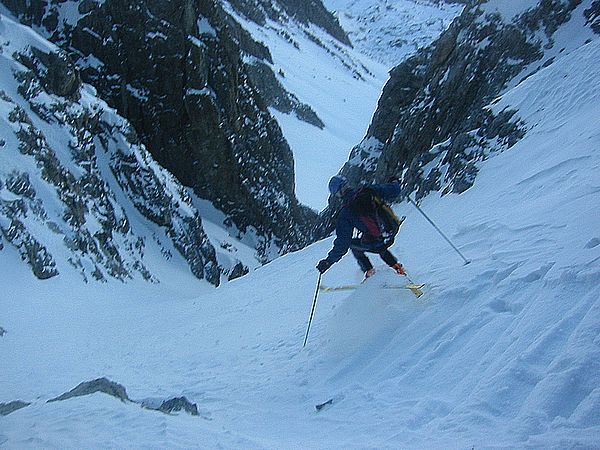 premier virage : retour sur le lac st anne. Enfin de la neige !