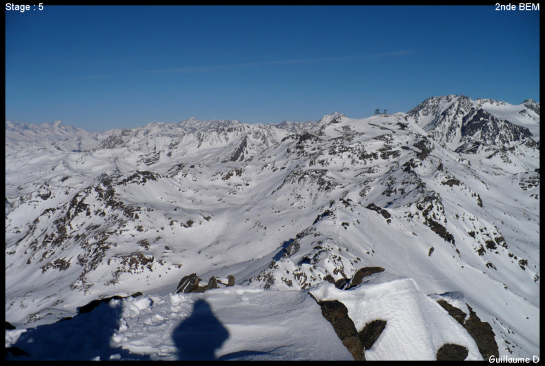 #1 Vue depuis le Mont Brequin : Vue depuis le Mont Brequin en direction de l Vue depuis le Mont Brequin : Vue depuis le Mont Brequin en direction de l'arête de montée et de la Cime Caron. A gauche le glacier de Chavière.