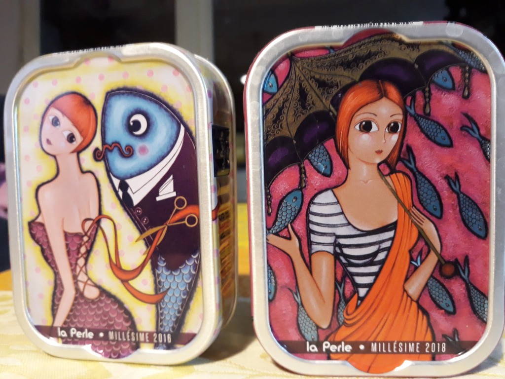 #2 pas de requin... juste 3 sardines rencontrées en boite. pas de requin... juste 3 sardines rencontrées en boite.