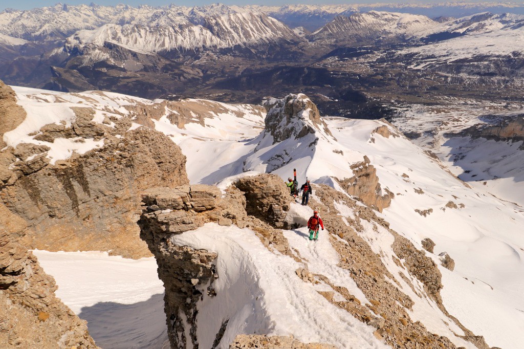 #13 Quelques pas de désescalade dans la voie normale Quelques pas de désescalade dans la voie normale