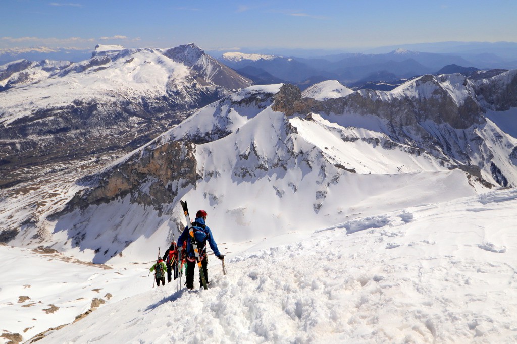 #12 Qhand on a touché le sommet, il faut savoir redescendre Qhand on a touché le sommet, il faut savoir redescendre