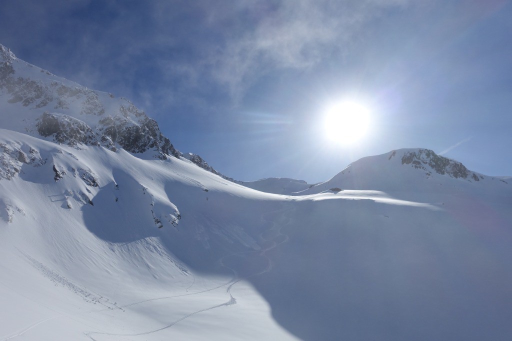 #22 Excellent au dessus du lac vert Excellent au dessus du lac vert