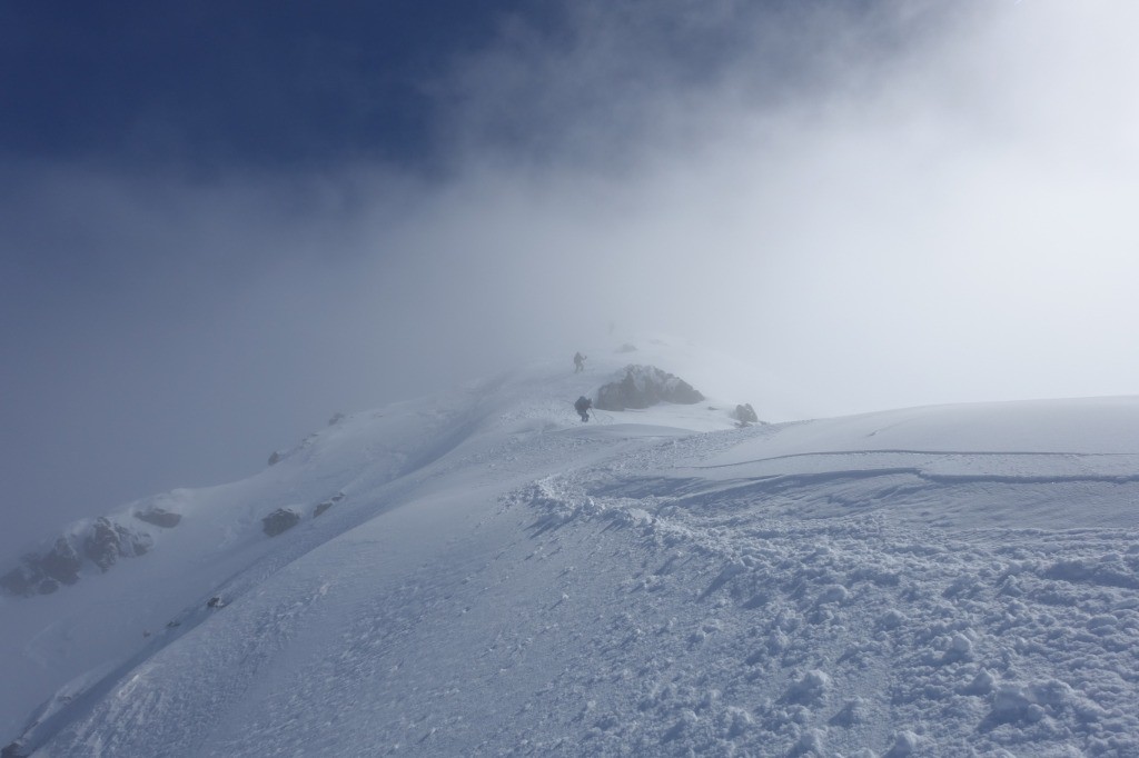 #7 Début de descente dans le couloir Début de descente dans le couloir