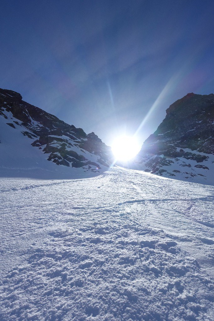 #15 Le soleil illumine dorénavant le couloir nord Le soleil illumine dorénavant le couloir nord
