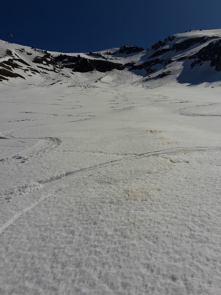 #4 Nous étions seulement 3. Deuxième partie de la descente en face W. Nous étions seulement 3. Deuxième partie de la descente en face W.