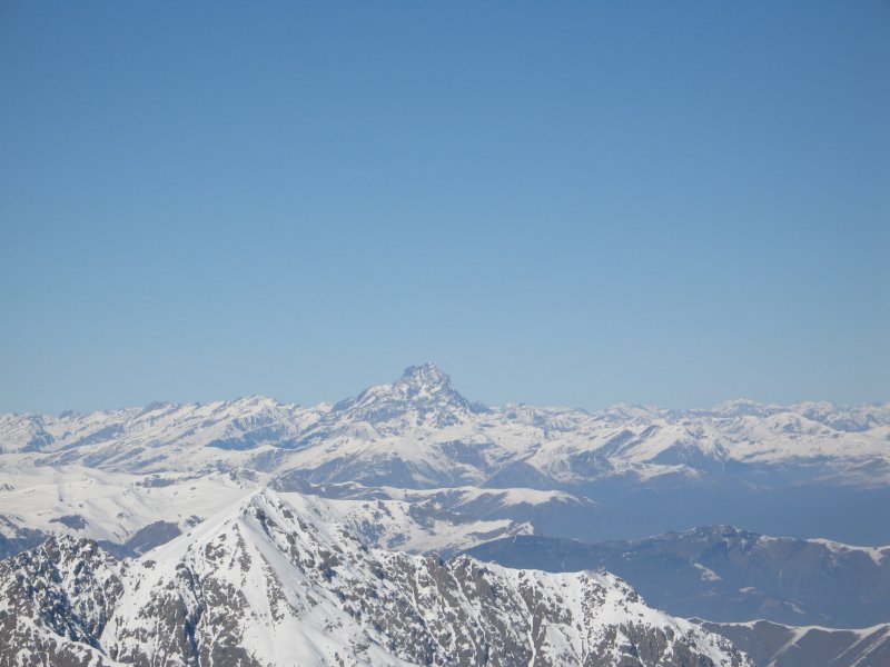 #4 vue sur le Viso depuis sommet : Au sommet: Viso, Mont Rose, Gelas, Argentera, Greolieres et l vue sur le Viso depuis sommet : Au sommet: Viso, Mont Rose, Gelas, Argentera, Greolieres et l'Esterel...