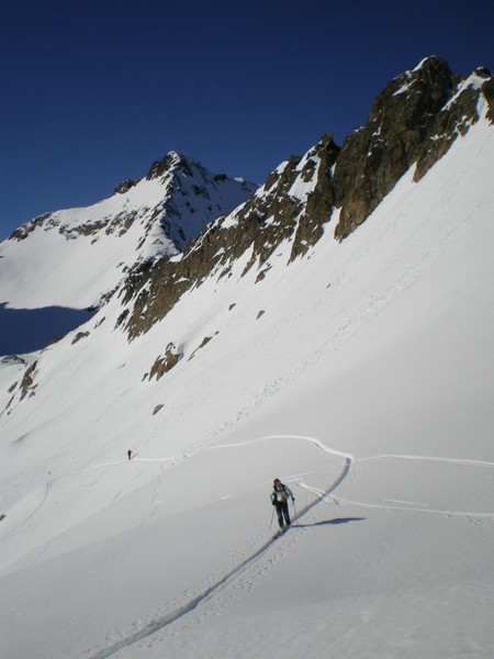 #1 Morétan : Gros coup de chaud dans la montée au Charmet. Morétan : Gros coup de chaud dans la montée au Charmet.