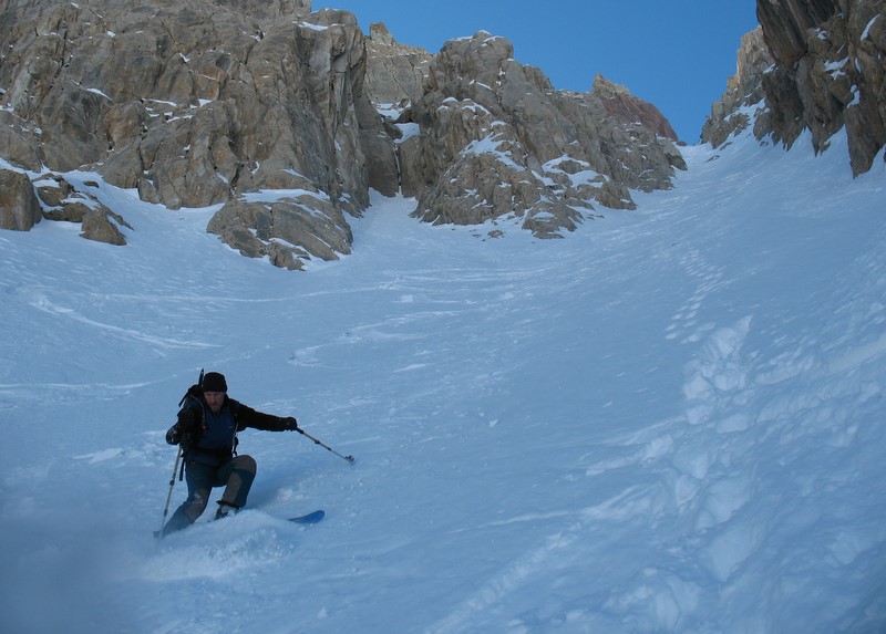 #12 Panestrel, couloir E de gauche : Jérome à fond dans le 5.1 ;o) Panestrel, couloir E de gauche : Jérome à fond dans le 5.1 ;o)