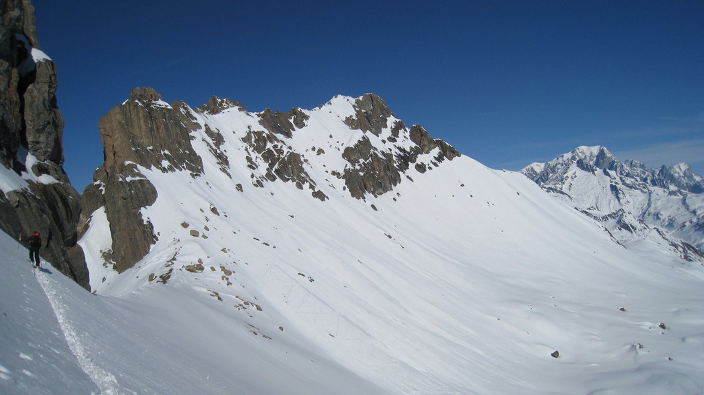 #10 breche de Parozan : Arrivée sur la Brèche de Parozan, avec le magnifique panorama sur le Mont Blanc breche de Parozan : Arrivée sur la Brèche de Parozan, avec le magnifique panorama sur le Mont Blanc