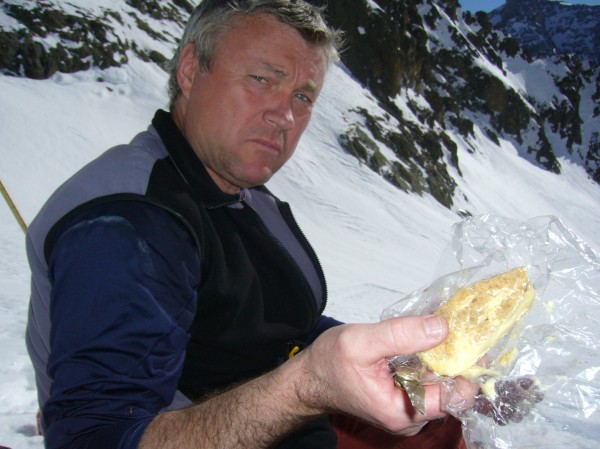 #1 Gaffe, les mouches! : Mais non, Jean, il ne sent pas si mauvais que ça ton fromage! Et en plus il est même bon!! Gaffe, les mouches! : Mais non, Jean, il ne sent pas si mauvais que ça ton fromage! Et en plus il est même bon!!