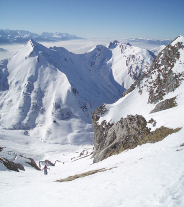 #2 Pécloz : Crampons bien venus sur la fin. Pécloz : Crampons bien venus sur la fin.