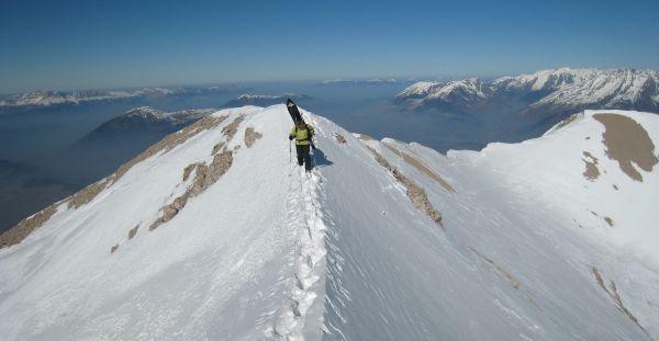#6 Arête Tête de la Cavale : C Arête Tête de la Cavale : C'est beau, mais on reste vigilants car il y a du vide de chaque côté
