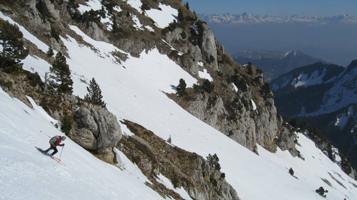 #10 Haut de Peyre-Rouge : Jolis pentes au départ Haut de Peyre-Rouge : Jolis pentes au départ