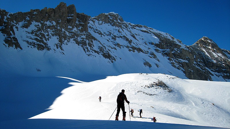 #2 Ombres et Onglées : Avant d Ombres et Onglées : Avant d'attaquer le Col de la Grande Barre (spot local de grosse frisée!!)