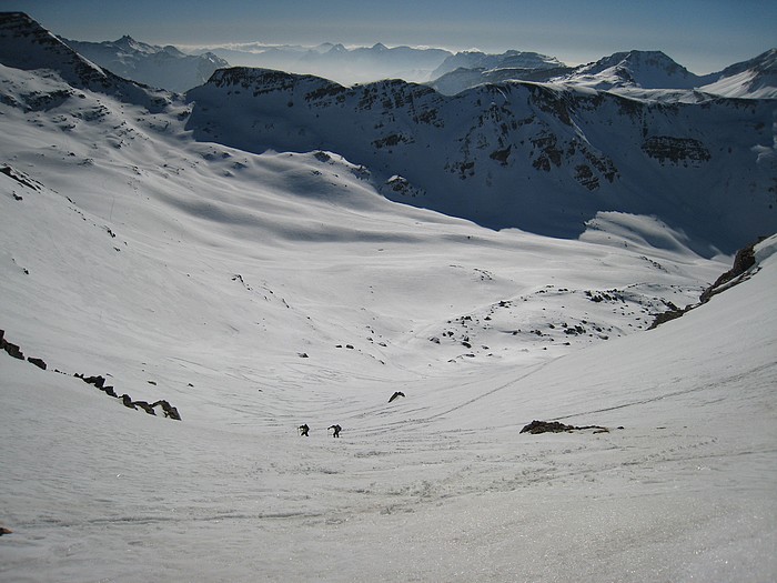 #11 Col de la Sanguinière : Vu du col de Cime Plate, le col de la Sanguinière Col de la Sanguinière : Vu du col de Cime Plate, le col de la Sanguinière