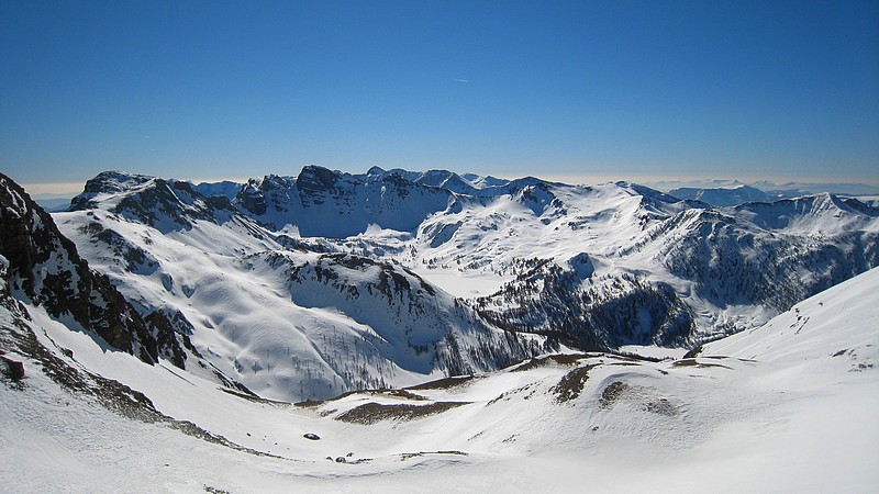 #3 Lac d Lac d'Allos : Panorama vu du col de la Grande Barre, le lac d'Allos et les Tours qui le surplombent