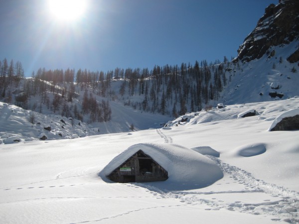 #2 Cabane de Clos Laffont : Y a la couche ! Cabane de Clos Laffont : Y a la couche !
