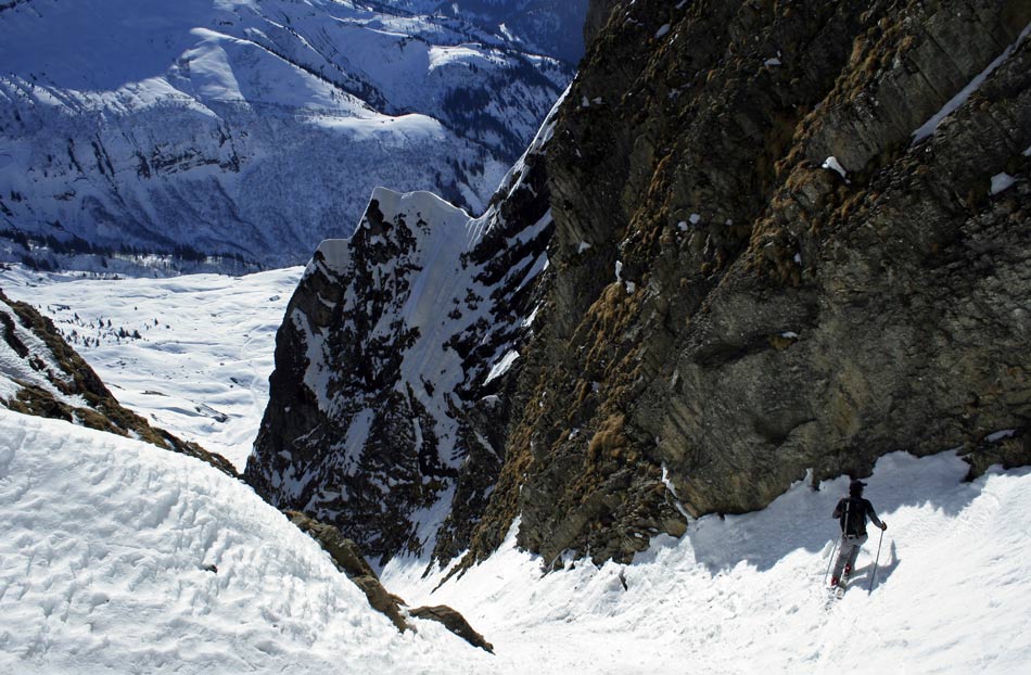 #6 Passage du Père couloir E : Partie supérieur du couloir. Passage du Père couloir E : Partie supérieur du couloir.