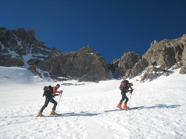 #1 Première montée : David et Tibougnat sous le Premier Couloir Première montée : David et Tibougnat sous le Premier Couloir