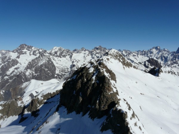 #7 Couloir sud des Espères 23 02 : le paysage vu du sommet Couloir sud des Espères 23 02 : le paysage vu du sommet