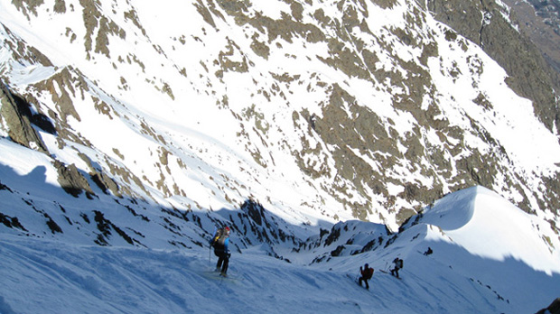 Attaque du couloir : Anne-Cé mi-ombre mi-soleil