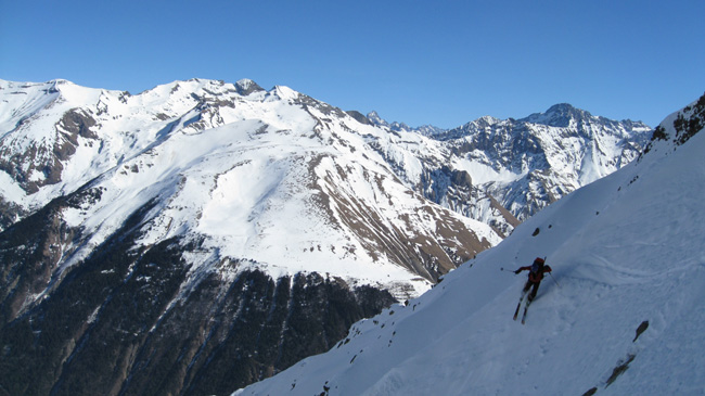 Carving devant Pic du col d'Ornon