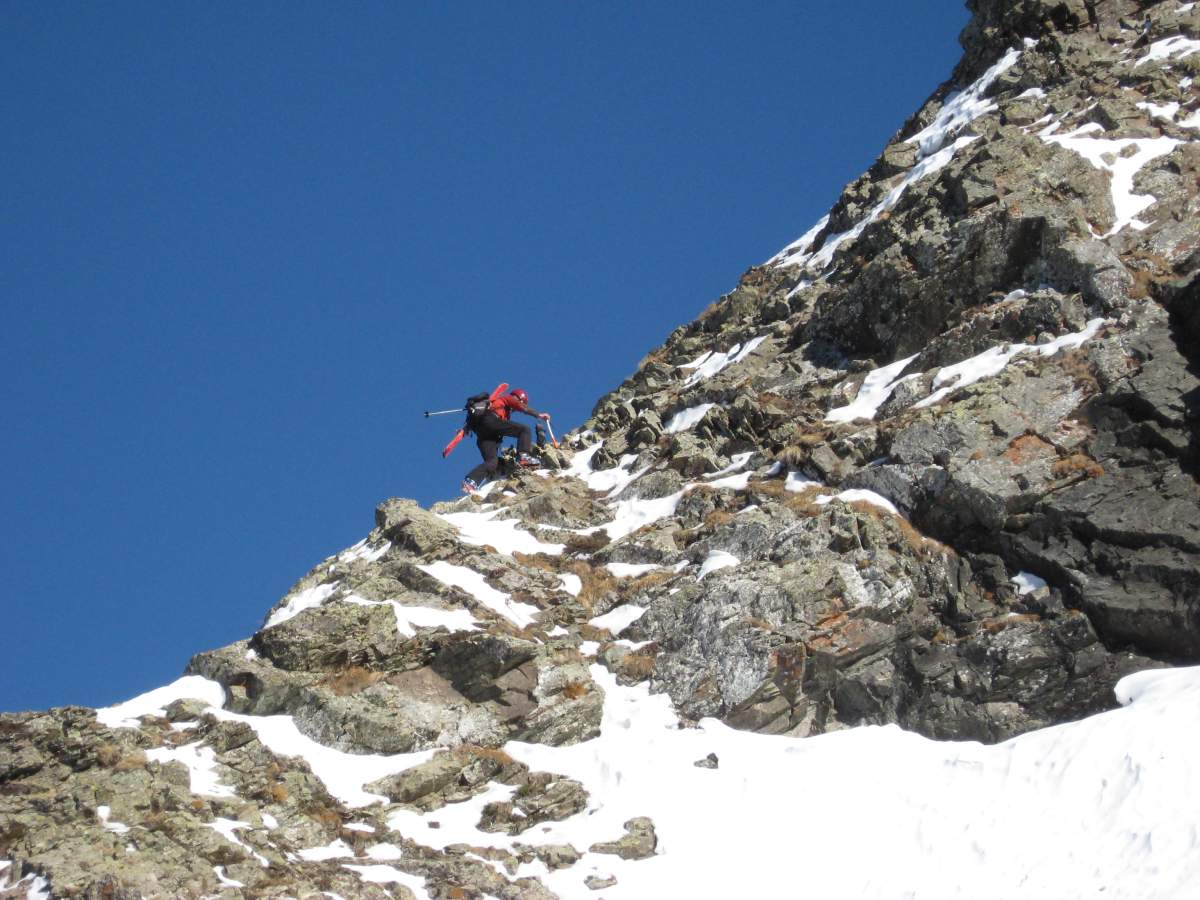 #8 Pic de l Pic de l'Arche : Louis dans le passage en mixte à la montée.