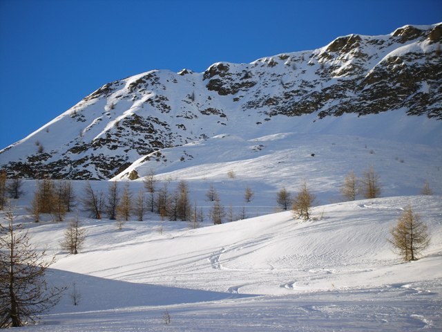 #8 couloir nord de la gardette : vue d un peu plus bas couloir nord de la gardette : vue d un peu plus bas