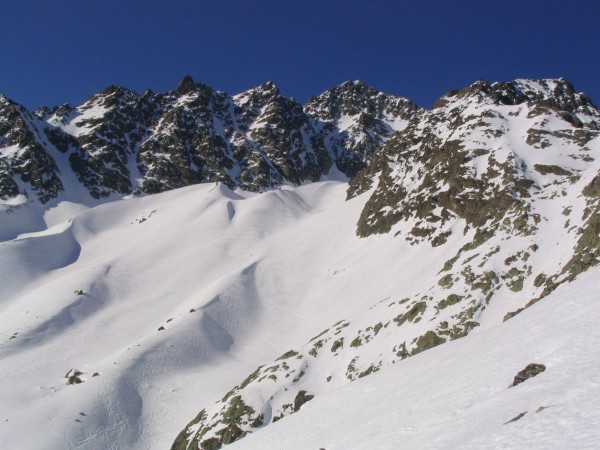 #1 Moraine du glacier : Trop tentante cette moraine ... Moraine du glacier : Trop tentante cette moraine ...