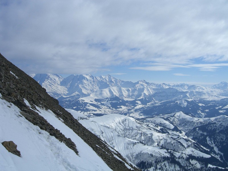 Tête Pelouse : Vue de Croisse Baulet et massif du Mt Blanc