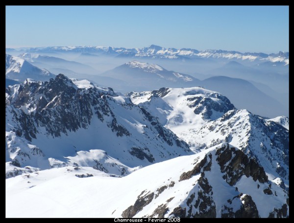 #4 Depuis le grand Sorbier : Depuis la grande Lauzière, vue sur la Croix de Chamrousse (2256m). Depuis le grand Sorbier : Depuis la grande Lauzière, vue sur la Croix de Chamrousse (2256m).