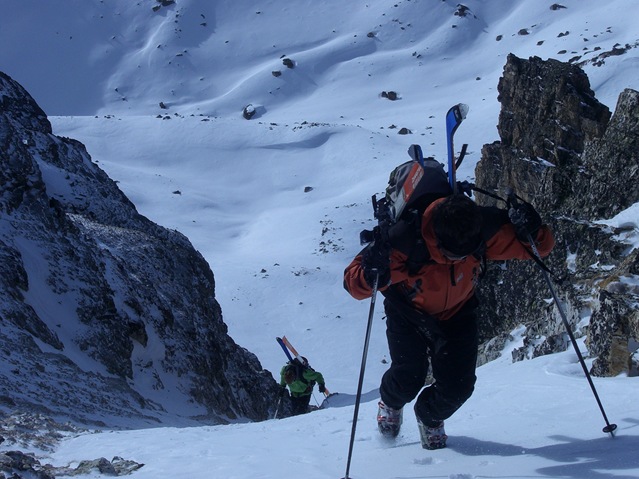 #6 Sortie du couloir NW : Au sommet du couloir NW de la Tête de la Cassille Sortie du couloir NW : Au sommet du couloir NW de la Tête de la Cassille