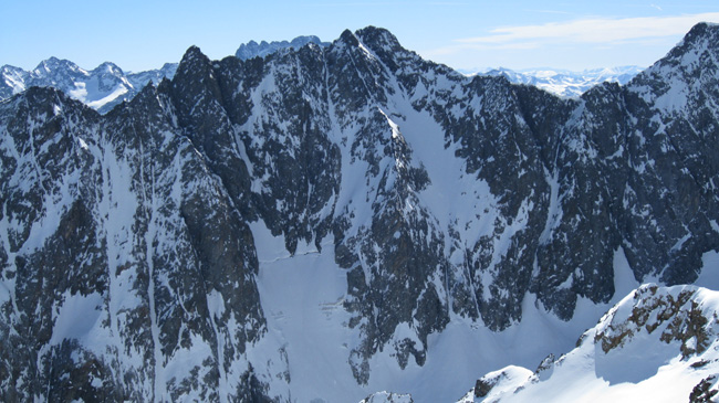 Couloirs du Vaccivier du col : Pour Louis sinon il va pleurer :)
ça ne donne pas envie !