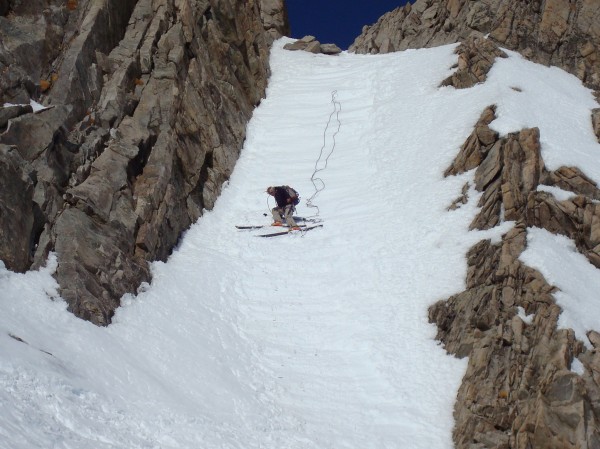 #1 couloir replat : descente avec la corde couloir replat : descente avec la corde