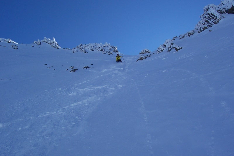 #3 haut du couloir : Loic dans la première partie du couloir haut du couloir : Loic dans la première partie du couloir
