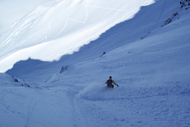 #4 le reste du couloir : Loic ne s le reste du couloir : Loic ne s'arrête pas (on dirait jojo rider)