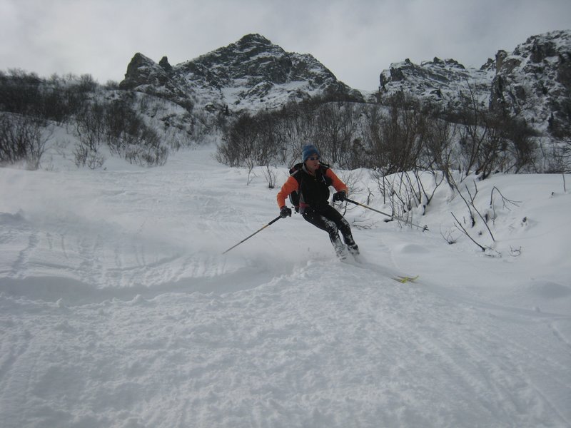 #18 Couloir NE du Mouchillon : c Couloir NE du Mouchillon : c'est bon à skier les couloirs d'avalanche