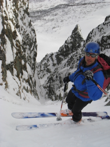 #1 Entrée du couloir : David en haut du couloir Entrée du couloir : David en haut du couloir