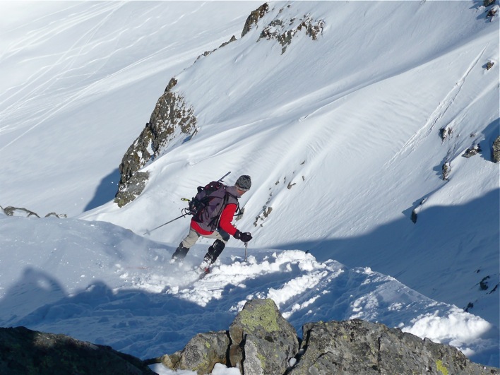 Début du couloir : J'ai cassé un des 2 ergots  de la fixation ... ca surprend  (photo phillippe)