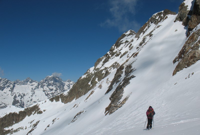 #9 Glacier Plat : Sous le Pic des Parières Glacier Plat : Sous le Pic des Parières