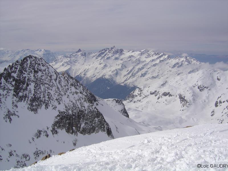 #1 vue du sommet : Une photo de Loic du sommet pendant qu vue du sommet : Une photo de Loic du sommet pendant qu'il m'attendait, fallait bien qu'il s'occupe