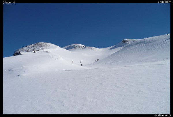 #5 Montée dans la combe : Montée dans la combe au Mont des Archets (2437m), neige excélente (poudreuse). Montée dans la combe : Montée dans la combe au Mont des Archets (2437m), neige excélente (poudreuse).