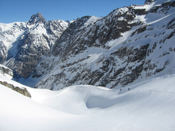 #13 Grands espaces : Le vent a bien travaillé la neige Grands espaces : Le vent a bien travaillé la neige