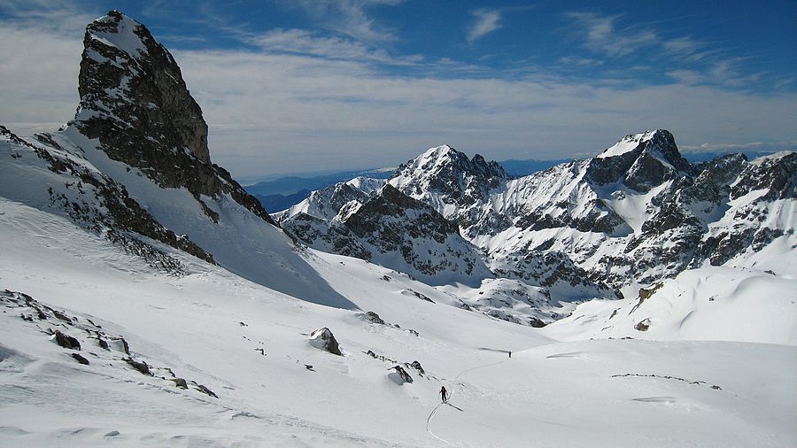 Gendarmes : Superbe vallon de montée vers le Pas de la Fous