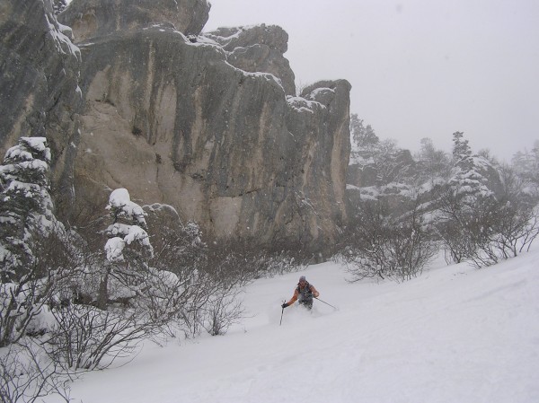 #2 Yann : sous les rochers du couloir SW Yann : sous les rochers du couloir SW