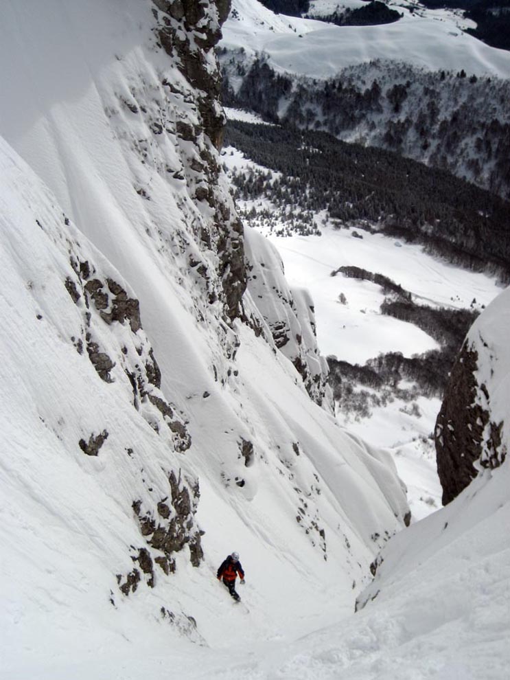 #8 traversée de la goulotte : dure mais pas en glace traversée de la goulotte : dure mais pas en glace