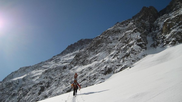 #1 Sous le couloir : Ici, la neige est mort bonne ! Sous le couloir : Ici, la neige est mort bonne !