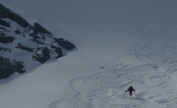 Descente sous les séracs : Skiabilité ****