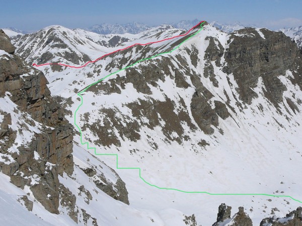 Montée à la Sanguineirette : En vert, la montée à la Sanguineirette. En rouge, la descente jusqu'au deuxième couloir.